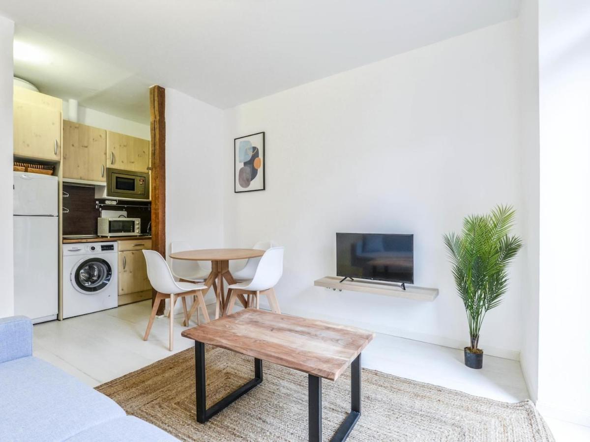 Apartamento Cava Baja Alquiler Temporal Madrid Exterior foto