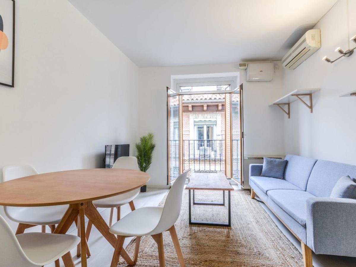 Apartamento Cava Baja Alquiler Temporal Madrid Exterior foto