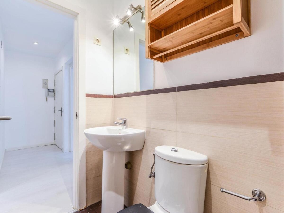Apartamento Cava Baja Alquiler Temporal Madrid Exterior foto