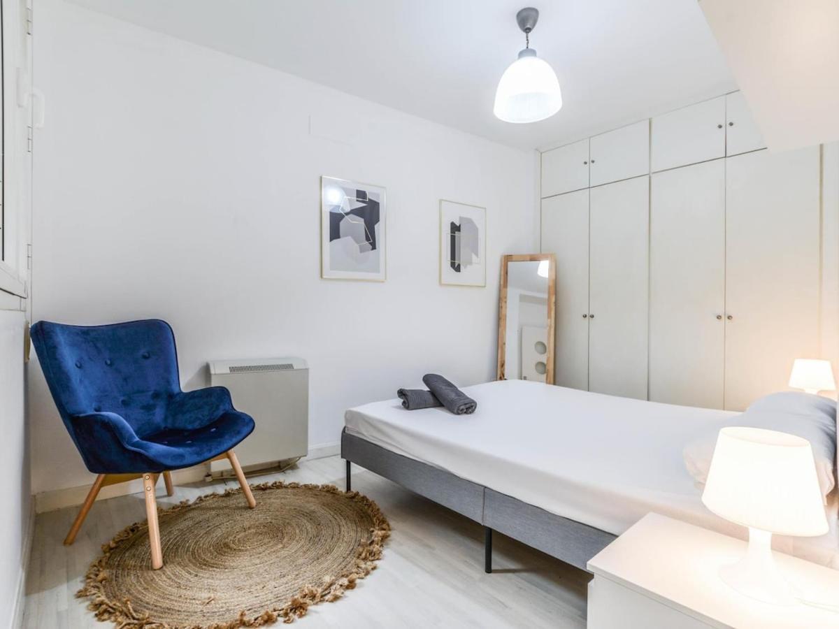 Apartamento Cava Baja Alquiler Temporal Madrid Exterior foto